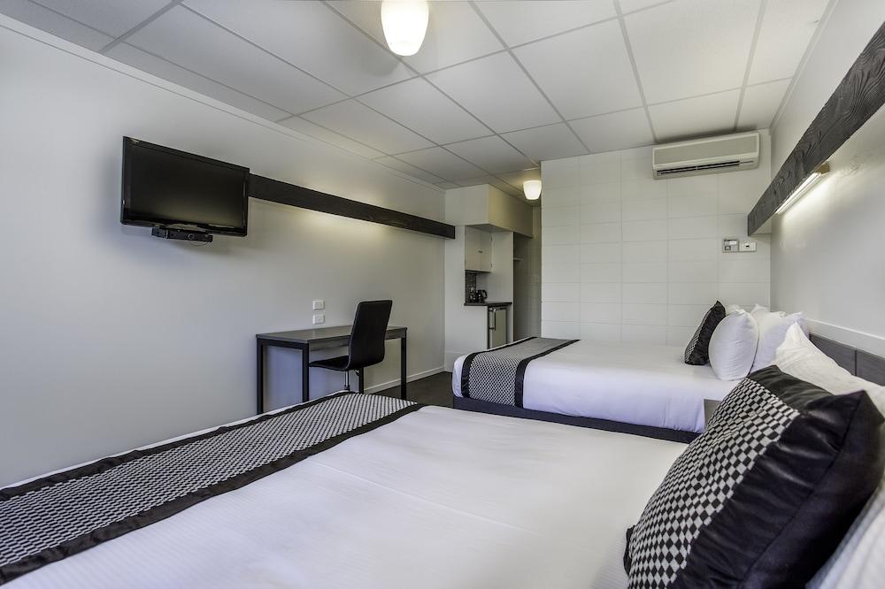 Heartland Ambassador Hotel Hamilton