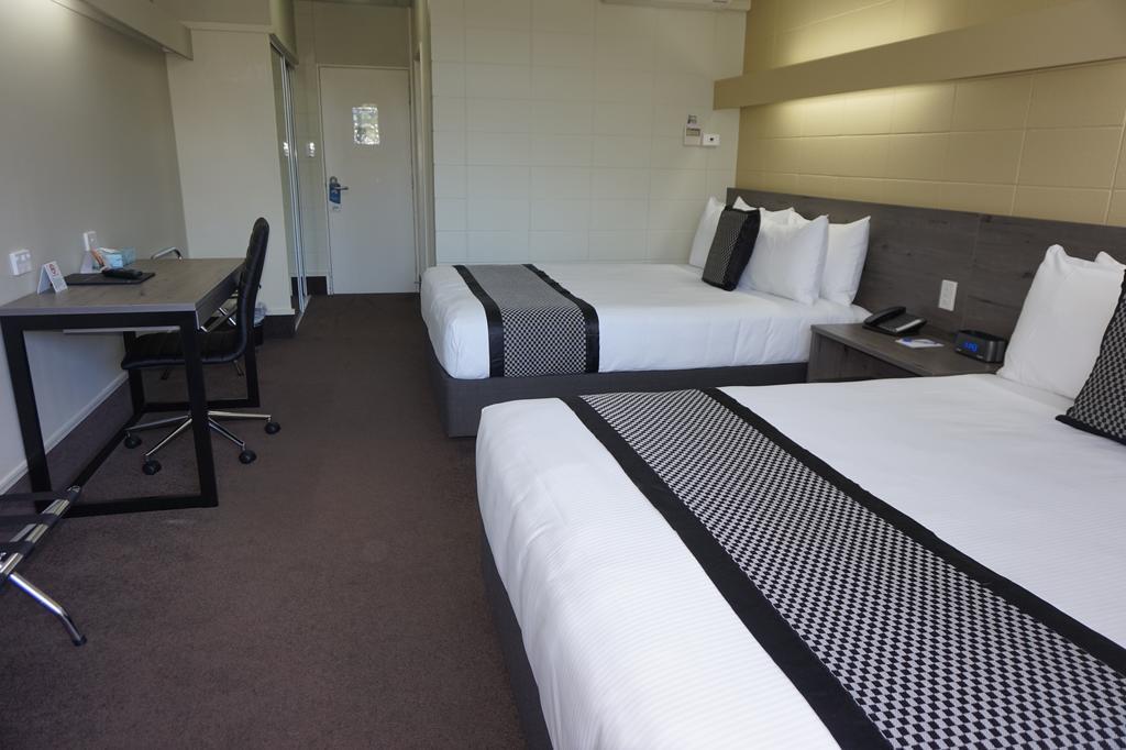 Hotel Heartland Ambassador Hotel Hamilton