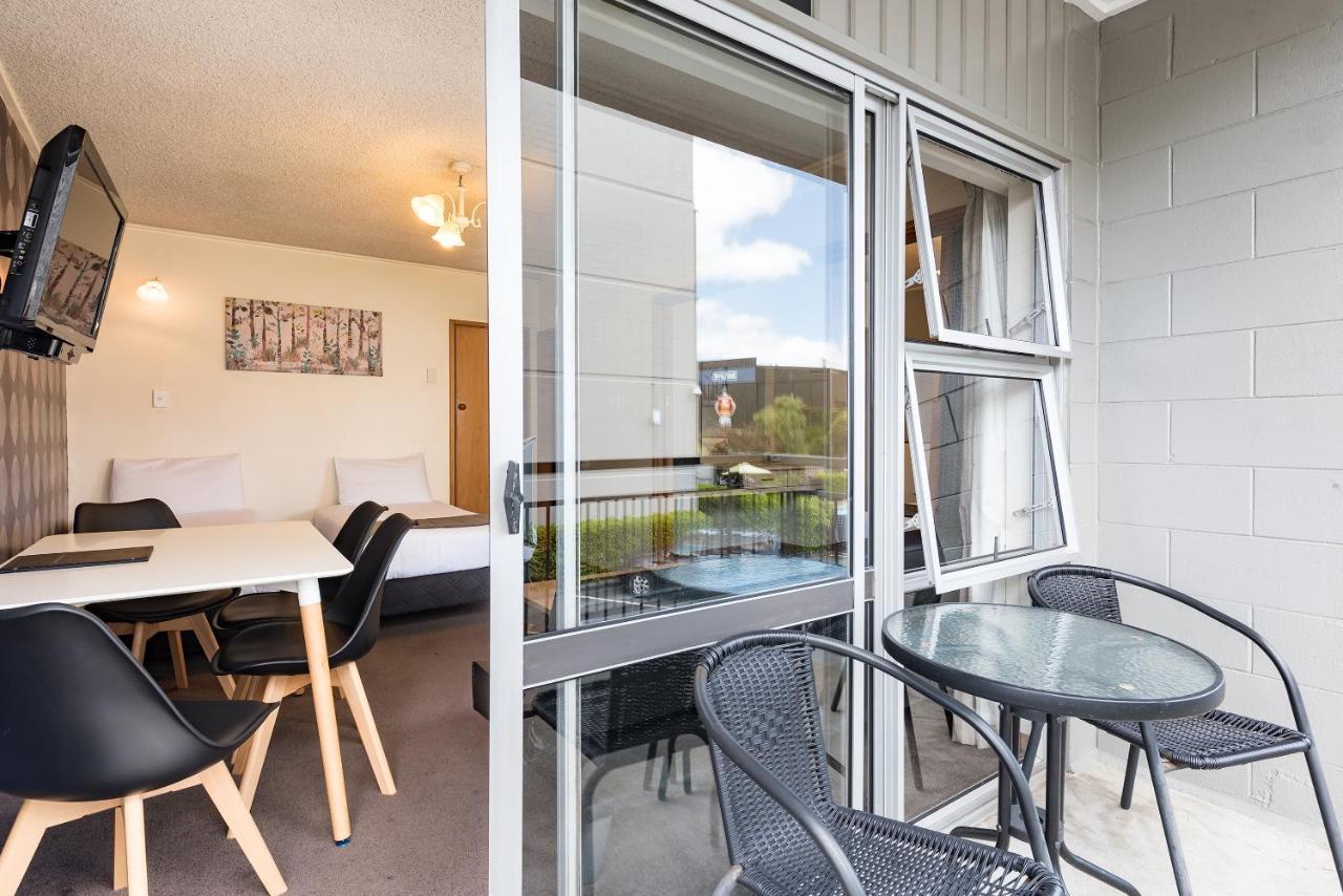 Heartland Ambassador Hotel Hamilton 3* Hamilton