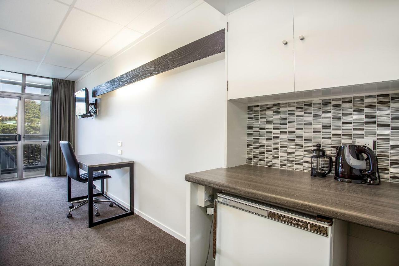 Hotel Heartland Ambassador Hotel Hamilton 3*